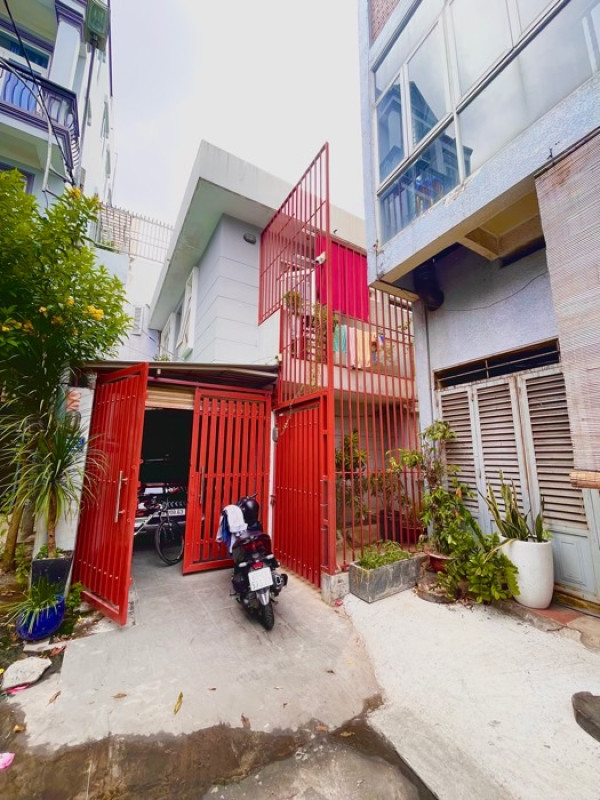 Mặt tiền x Đường số 1 73.3m2 2 tầng 8x9m giá 10.4 tỷ Tân Phú Quận 7