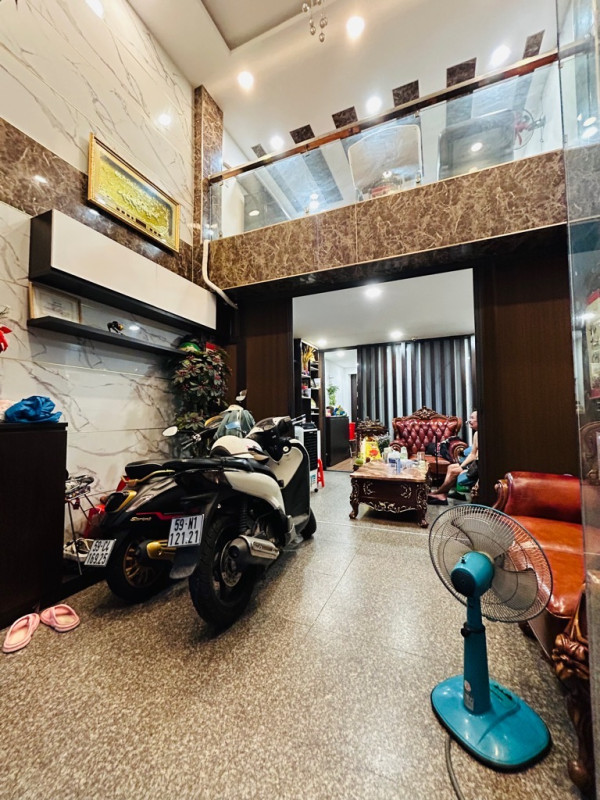 x/x Lê Văn Lương 89m2 5 tầng 4.2x21m giá 12 tỷ Tân Kiểng Quận 7