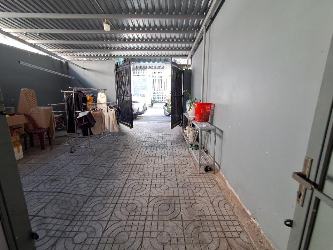 x/x Lâm Văn Bền 100m2 1 tầng 5x20m giá 8.7 tỷ Tân Kiểng Quận 7